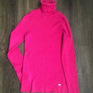 Gorgeous turtle neck. Size M. Ralph Lauren.
